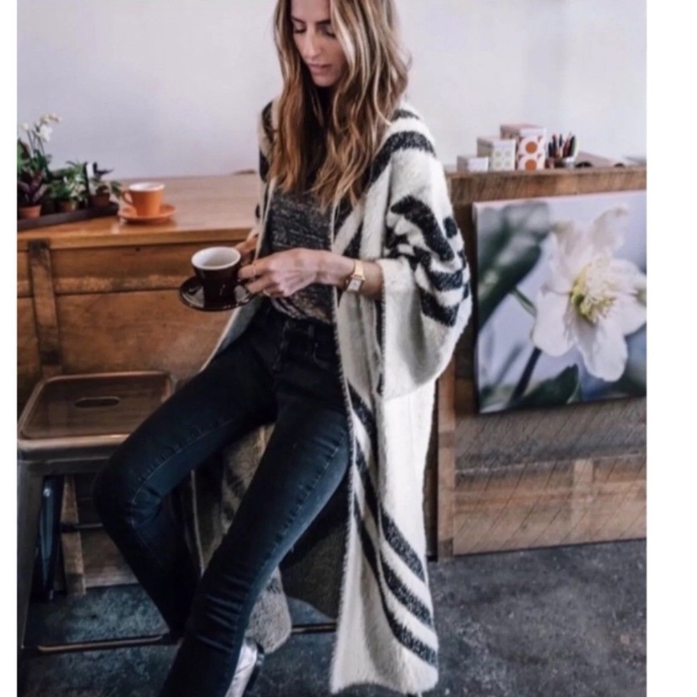 New! Anthropologie Chevron Kimono Cardigan